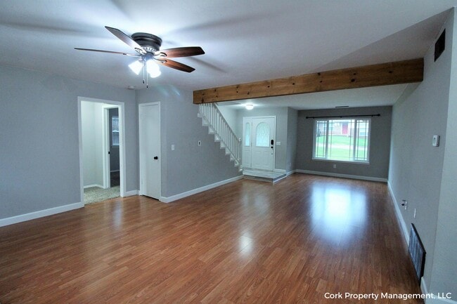 Building Photo - 609 Belle Air Ave