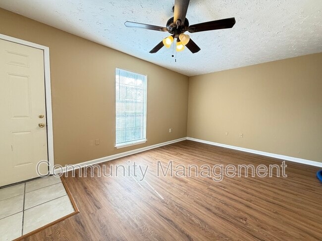 Building Photo - 5293 S Brightside View Dr