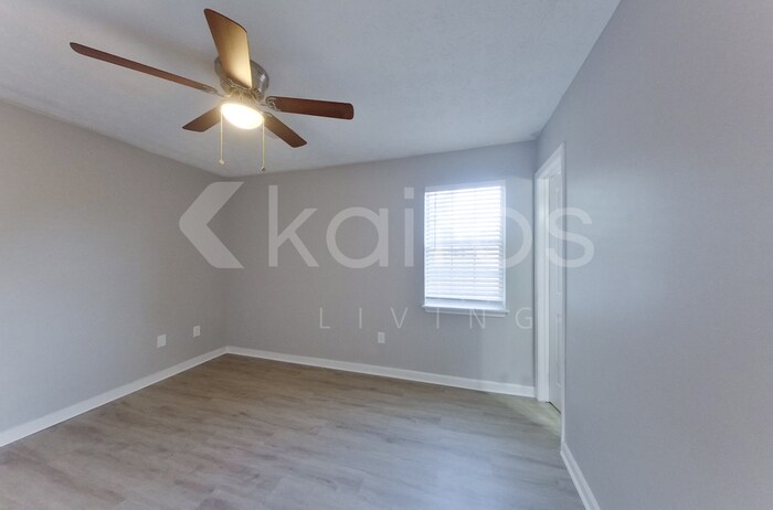 Building Photo - 185 Deer Pkwy