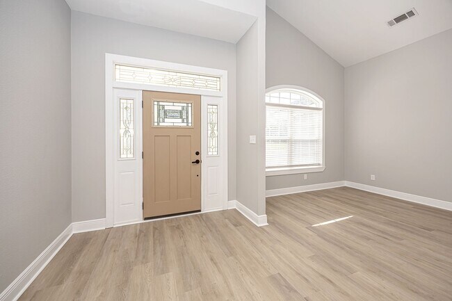 Building Photo - Completed Updated Home for Rent