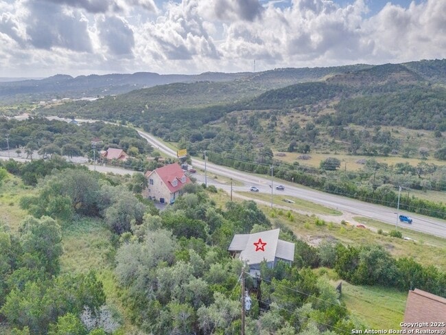 Building Photo - 238 Ledgeview Dr