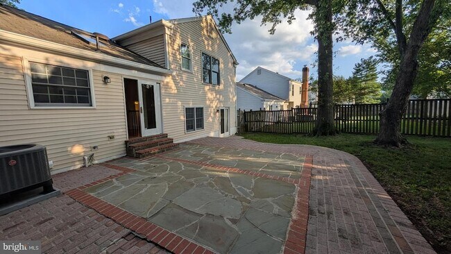 Building Photo - 4500 Stone Pine Ct