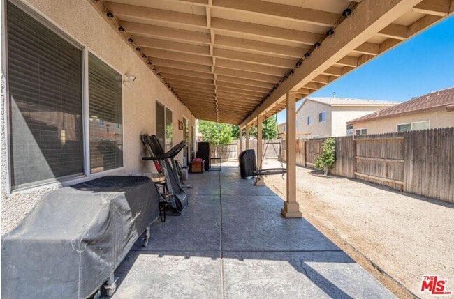 Building Photo - 3056 Janine Ave