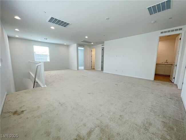 Building Photo - 8820 Scalpay St