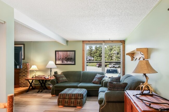 Primary Photo - Hill Condo Studio Located in Big Sky