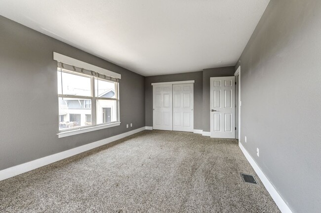 Building Photo - Modern 2-Bedroom Condo in LoHi