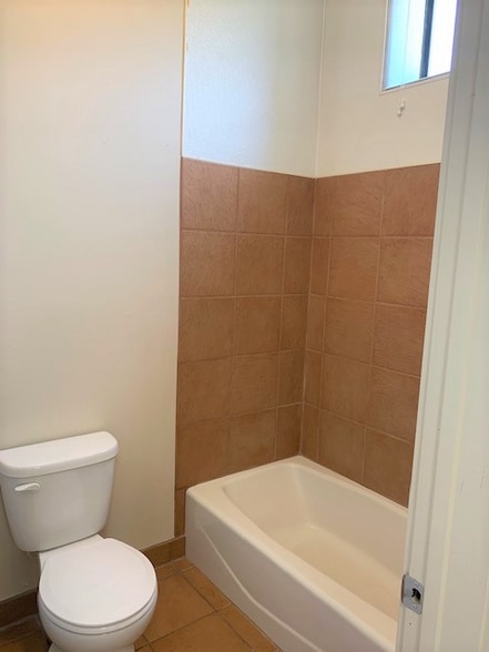 Building Photo - 57 W Vine St