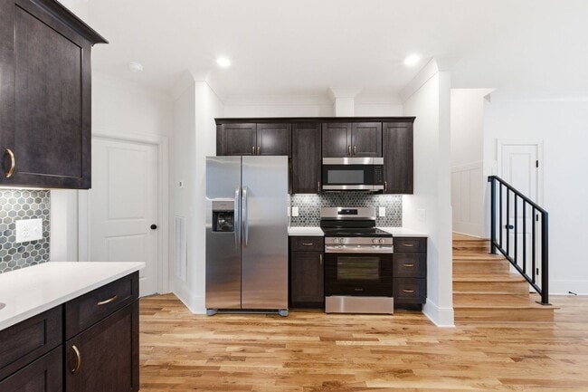 Building Photo - 4 Bed 4 Bath Newly-Built Townhome | Charlotte Park