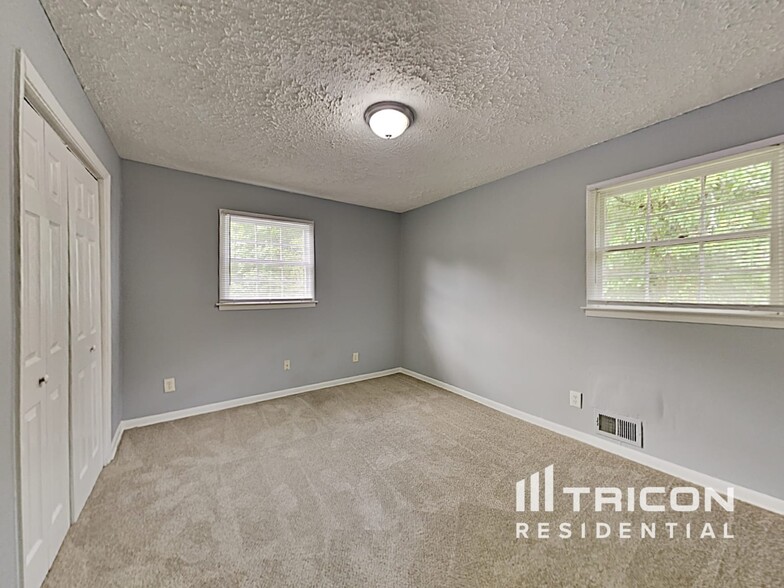 Building Photo - 4063 Cornell Blvd SW