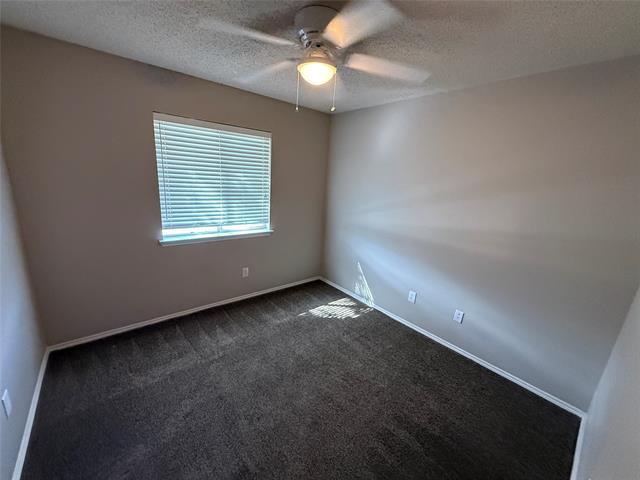 Building Photo - 9301 Goldenview Dr