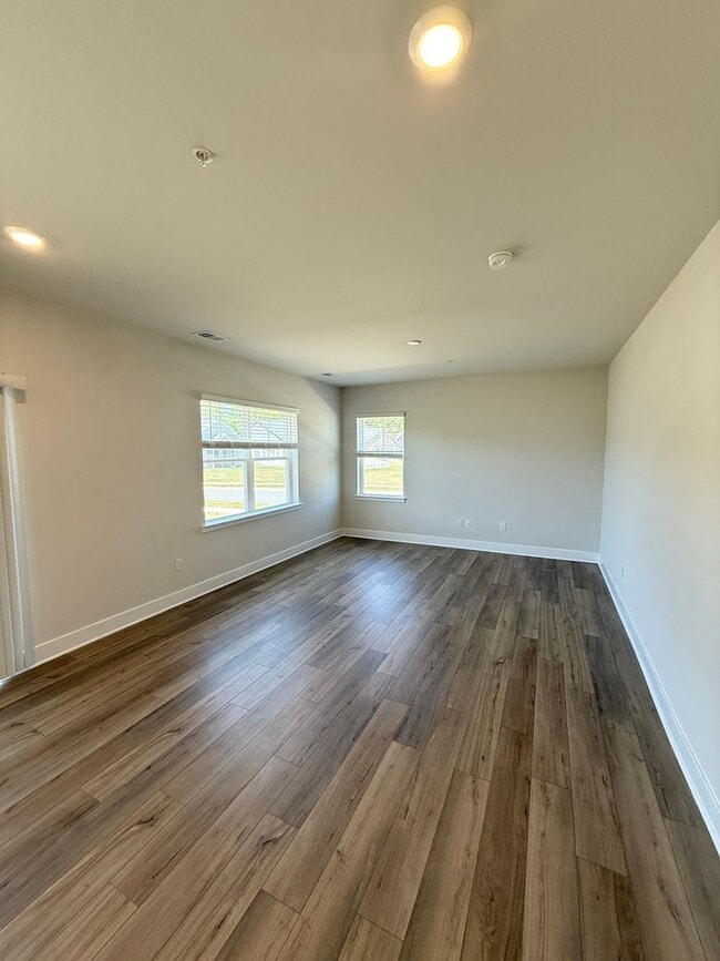 Building Photo - Like-New 4BR Home with Garage & Amenities in Lakeside at Trappe