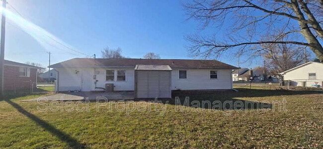 Building Photo - 3914 Maplecrest Rd