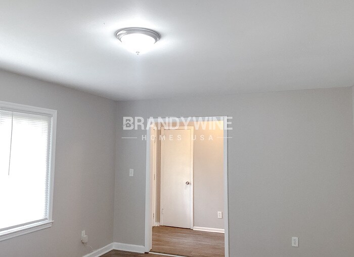 Building Photo - 6232 Lance Ln