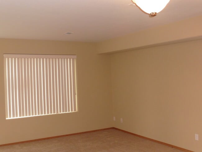 Building Photo - lanh667