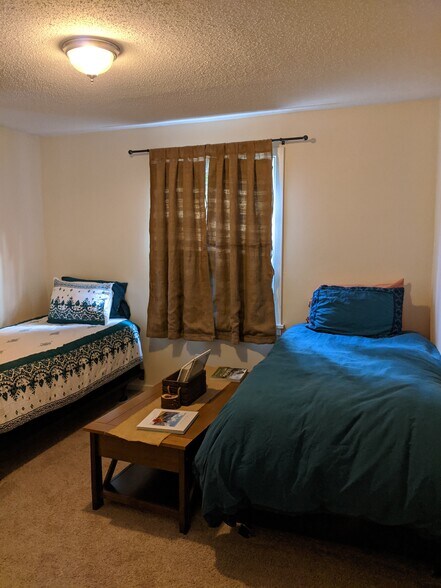 Building Photo - 9749 Sand Point Way NE