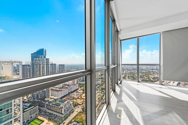Building Photo - 1100 Biscayne Blvd