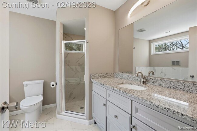 Building Photo - 4606 Strandwyck Rd