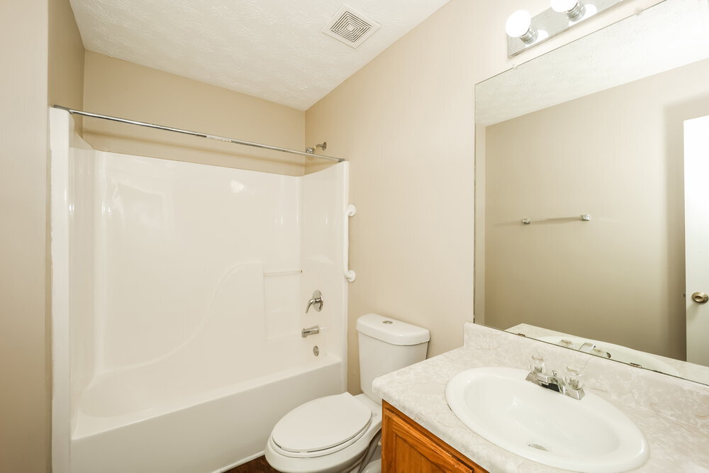 Building Photo - 8639 Glendevon Ct