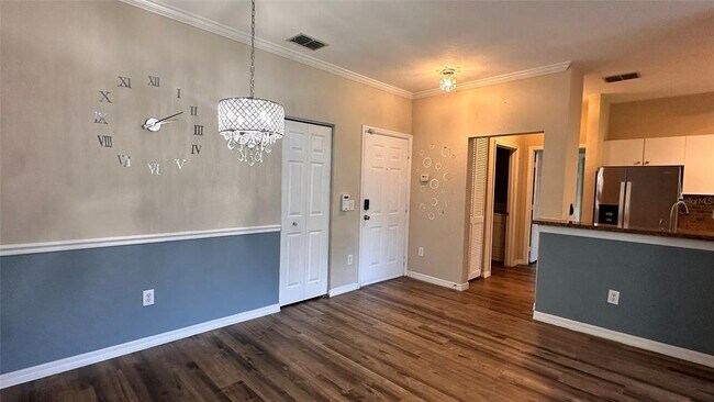 Building Photo - 3577 Conroy Rd