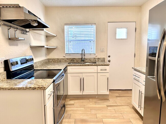 Building Photo - 2510 Boyd Ave