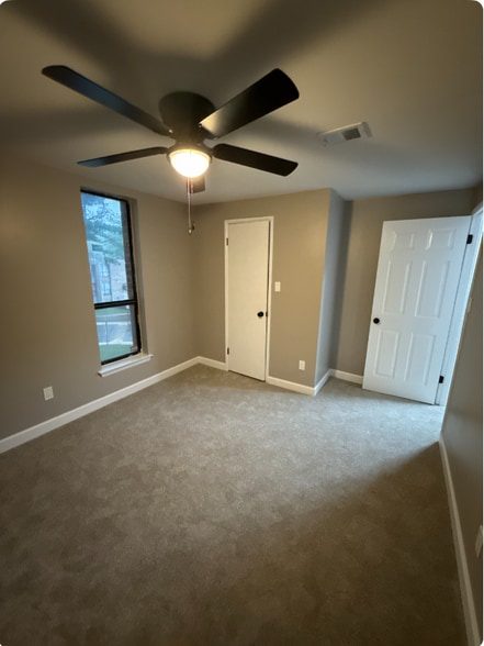Building Photo - 3307 Huntley Sq Dr