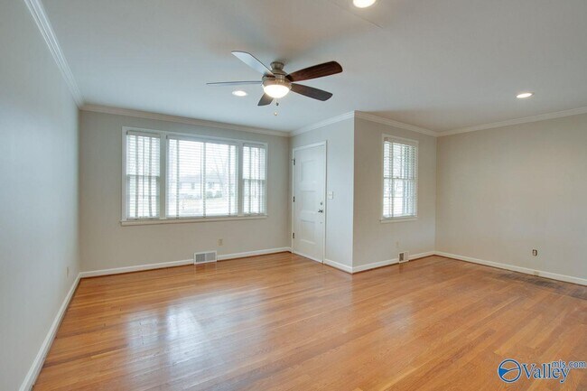 Building Photo - 6521 Chadwell Rd SW