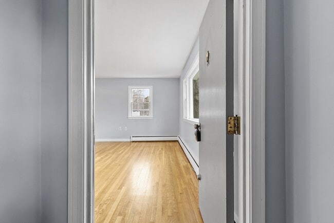 Building Photo - 124 Chadwick St