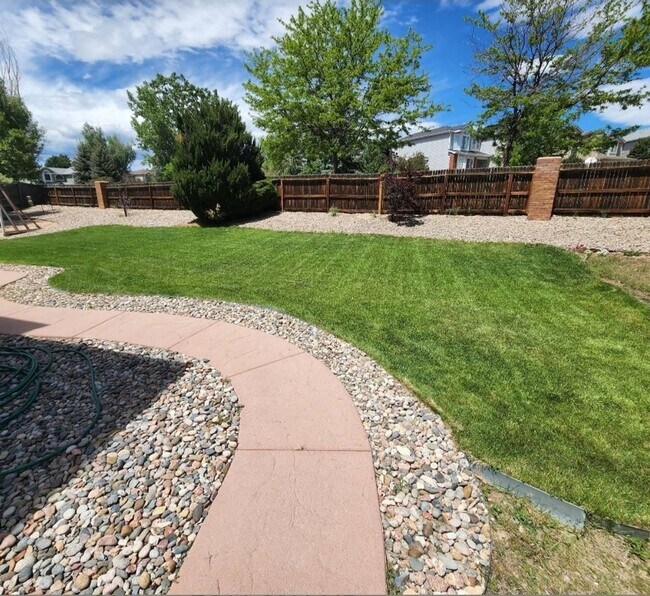 Building Photo - Beautiful 3/3/3 Home in Briargate!!!