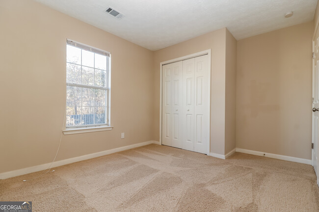 Building Photo - 10631 Cherry Cove