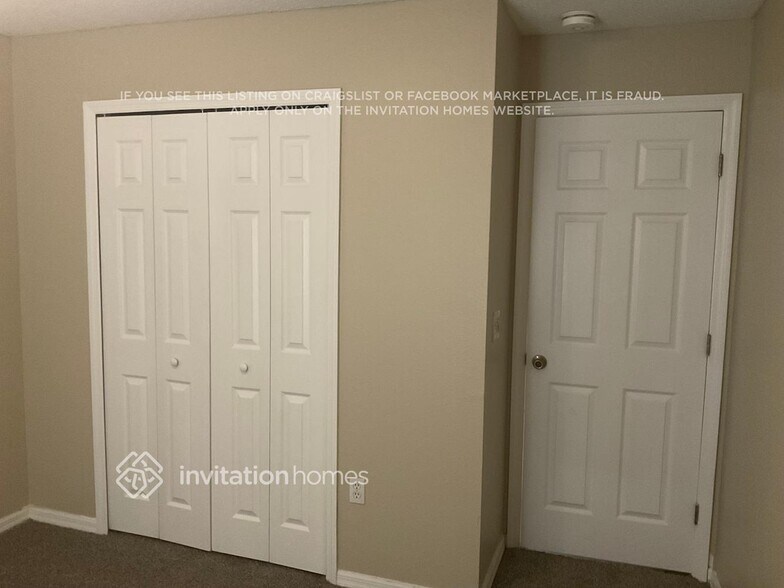 Building Photo - 913 W Lake Cannon Dr NW