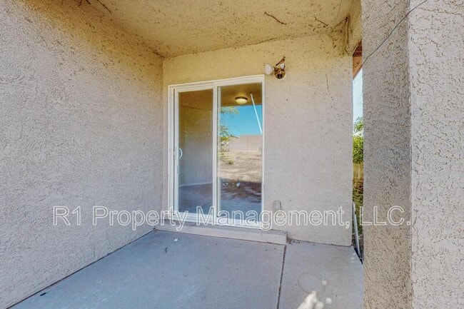 Building Photo - 3473 Martin Meadows Dr NE