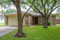 Building Photo - 2722 Falling Forest Ct