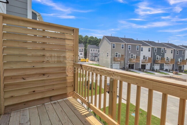 Building Photo - 1715 Chirping Trl