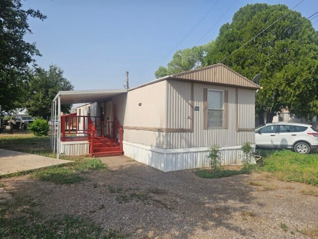 Building Photo - Single Wide mobile home in El Rio