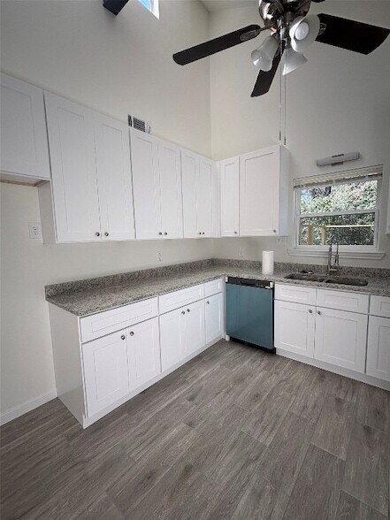 Building Photo - 18746 Mink Lake Dr