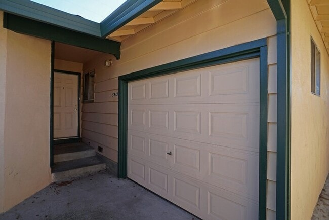 Primary Photo - Charming 2 bedroom 1 bath in Carmichael!