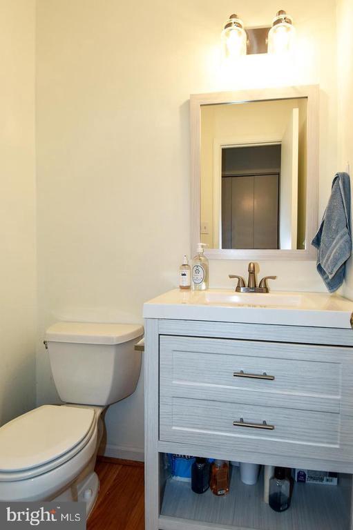 Building Photo - 3714 Carriage House Ct