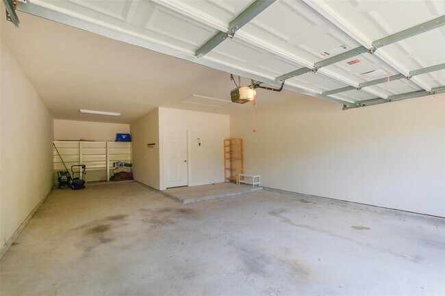 Building Photo - 8206 Lemonmint Meadow Dr