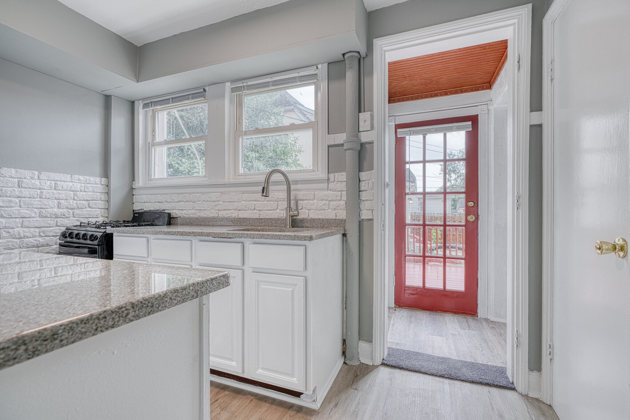 Building Photo - 5 Sunship Rd