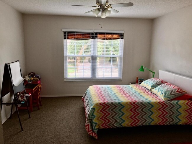 Building Photo - 10040 Crystalline Ct