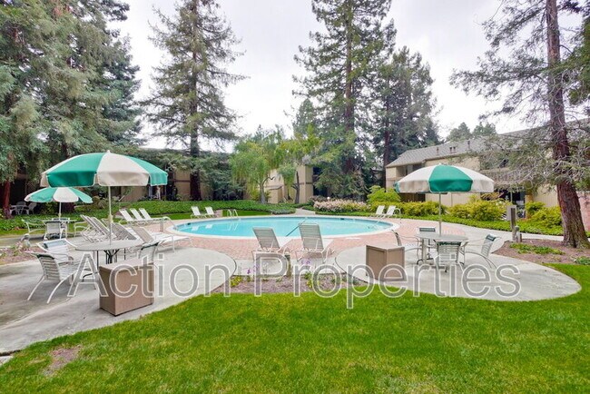 Building Photo - 505 Cypress Point Dr