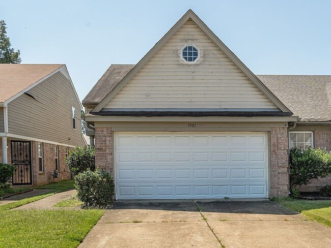 Building Photo - 7981 Marsha Woods Dr