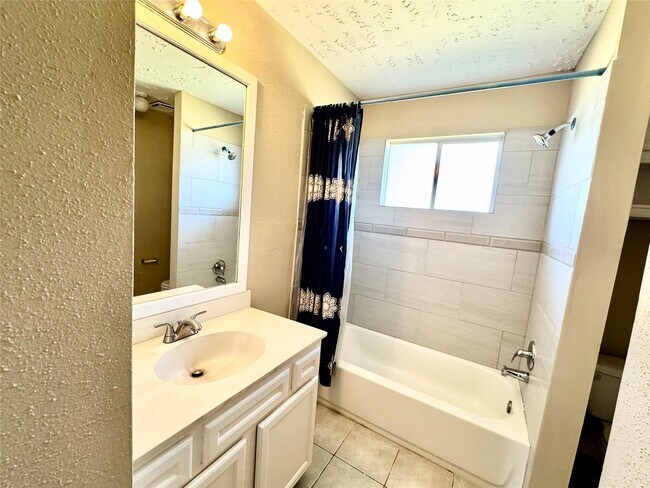 Building Photo - 20042 Fort Stanton Dr