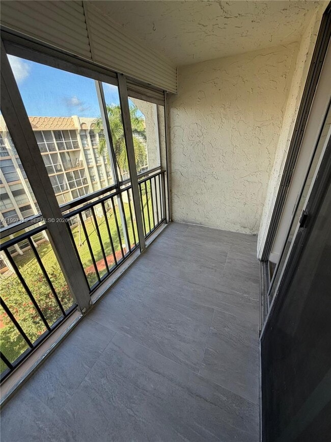 Building Photo - 851 Three Islands Boulevard
