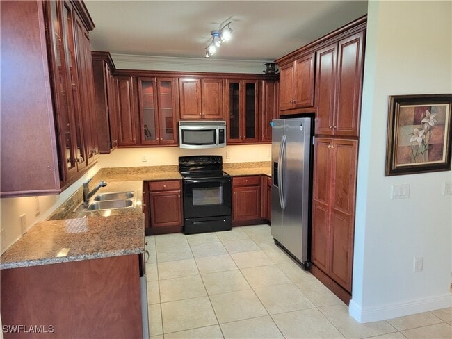 Building Photo - 7051 Ambrosia Ln