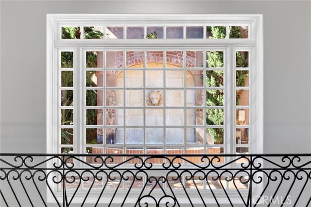 Building Photo - 1316 Beverly Grove Pl