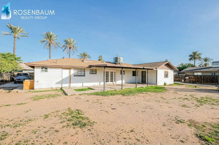 Building Photo - 2609 W McLellan Blvd