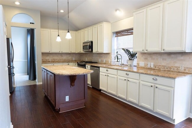 Building Photo - 8917 Joachim Ln