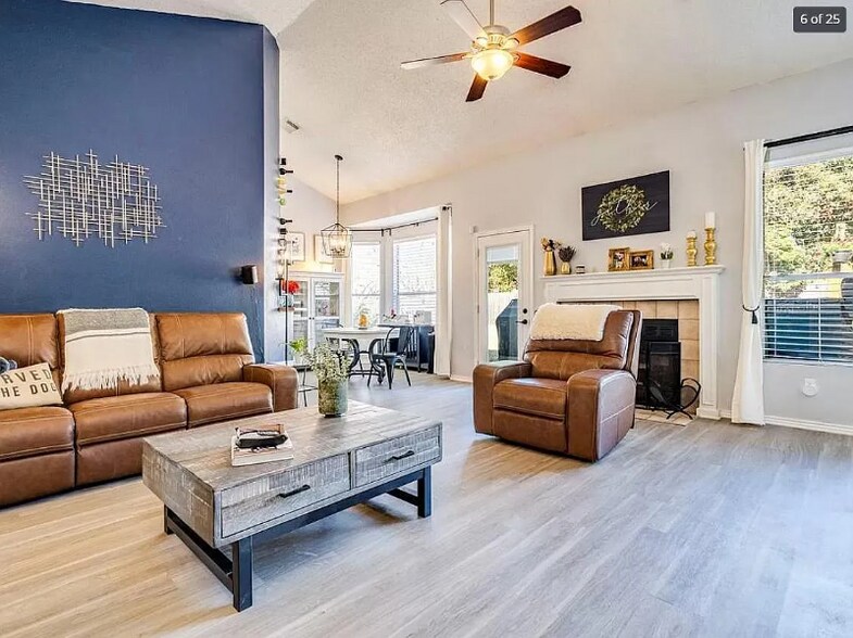 Building Photo - 2131 Cervin Blvd