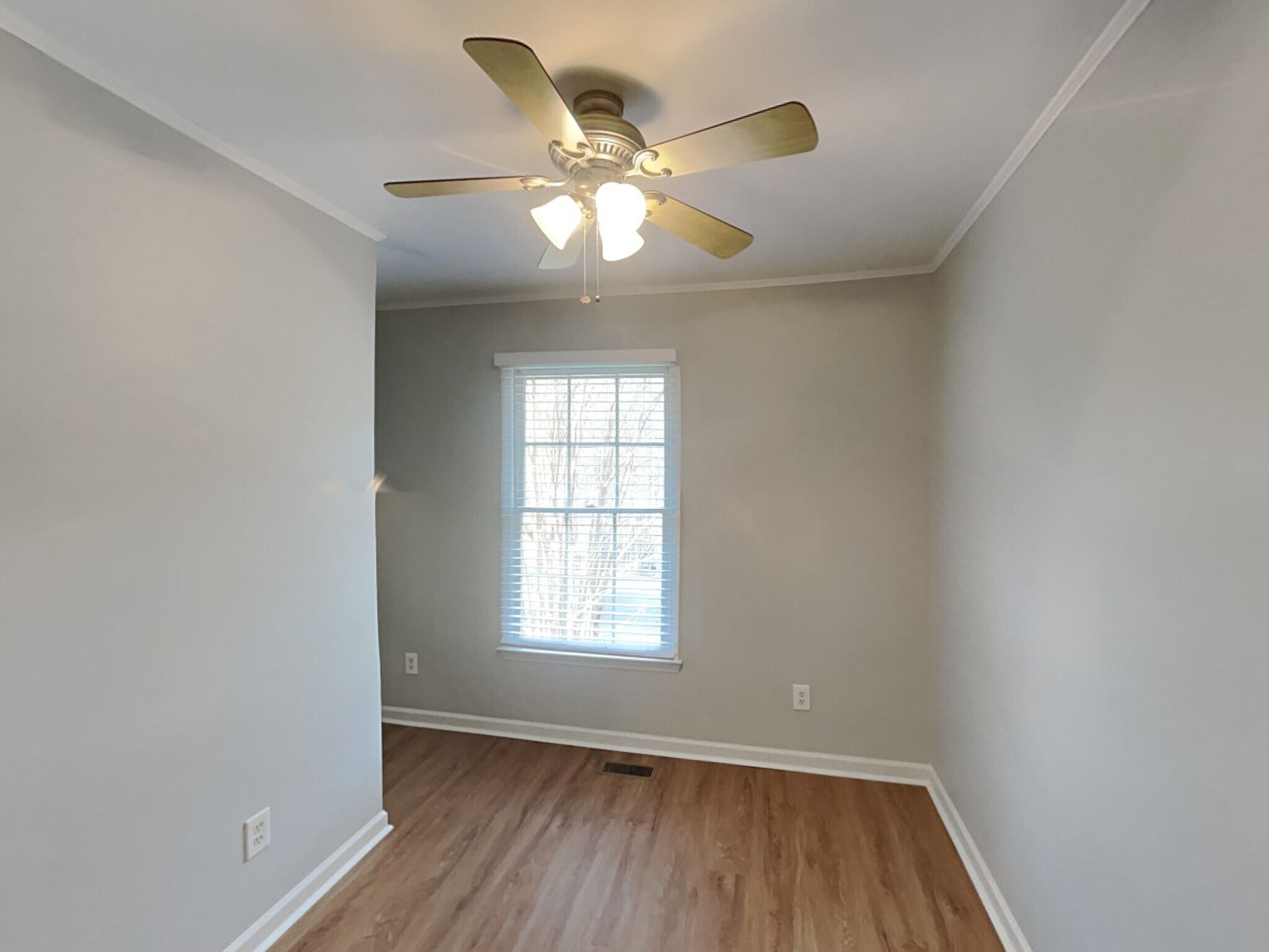 Building Photo - 6 Creeks Edge Ct